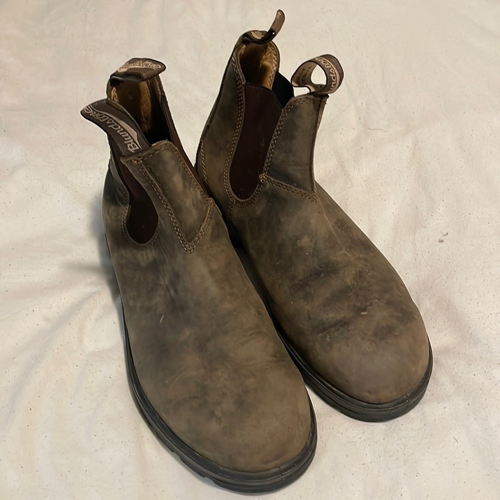 Blundstones - size 8